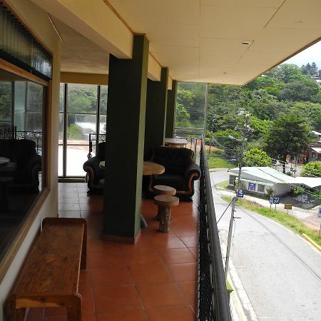 Sleepers Sleep Cheaper Hostel Monteverde ภายนอก รูปภาพ