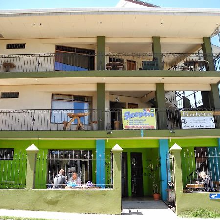 Sleepers Sleep Cheaper Hostel Monteverde ภายนอก รูปภาพ